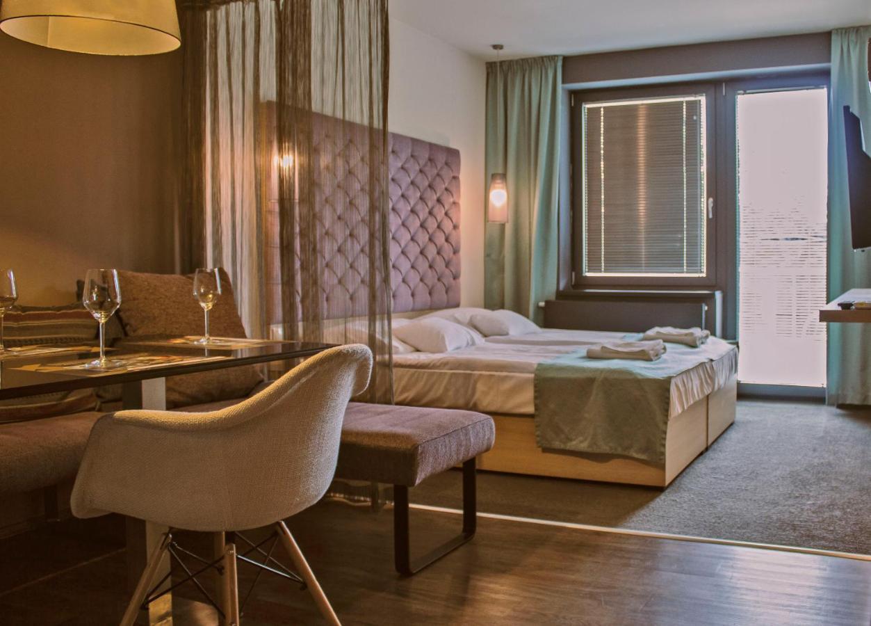 Orion Apartman Шарвар Екстер'єр фото